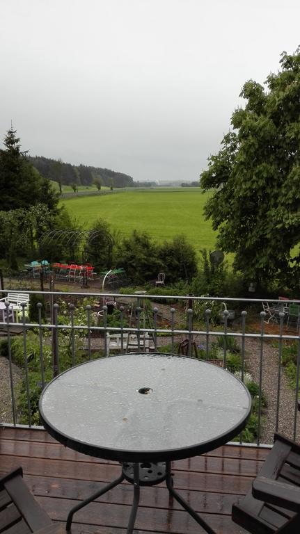 Apartamento Kleines Schloesschen Leinau Exterior foto